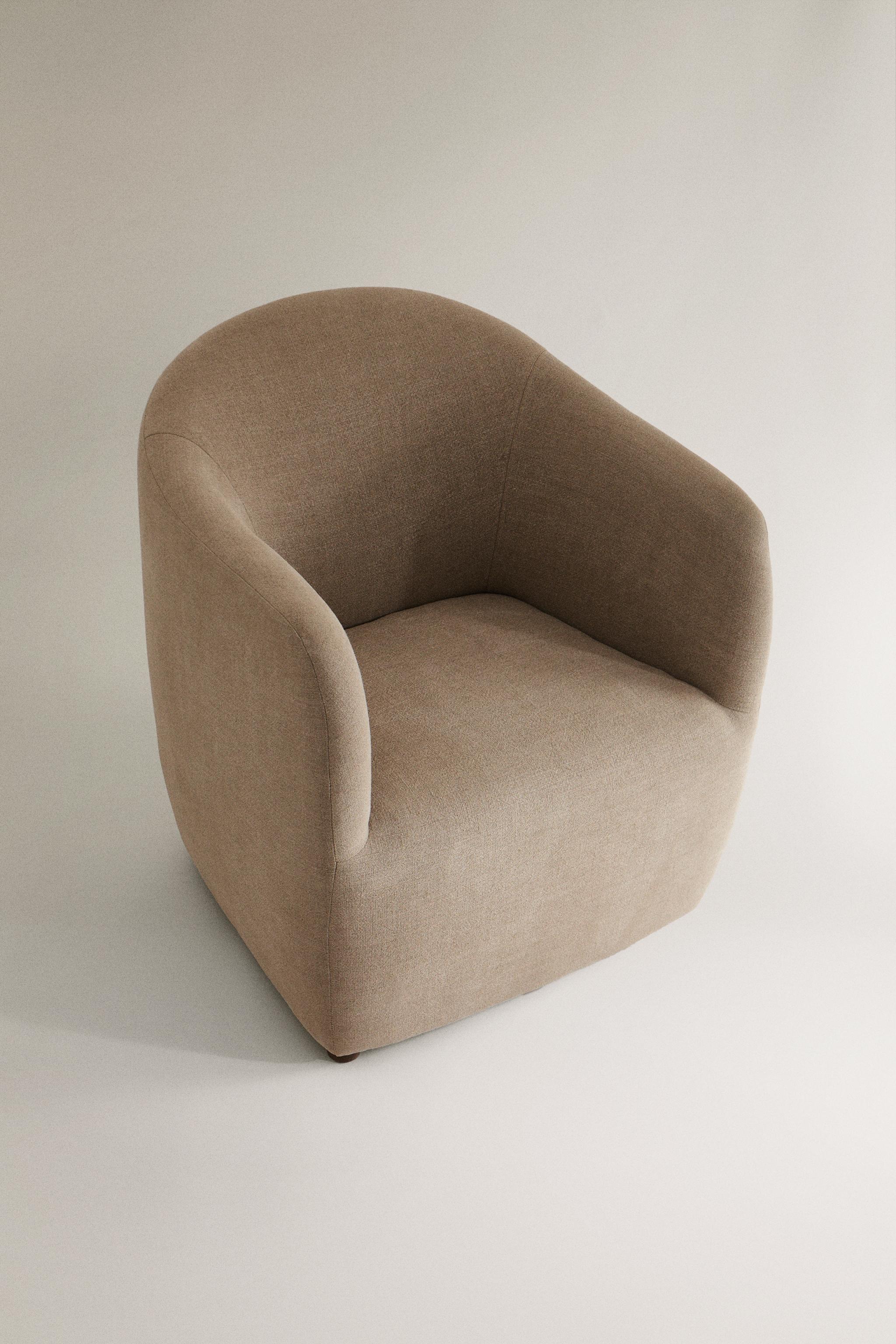 LINEN ACCENT CHAIR — Light beige