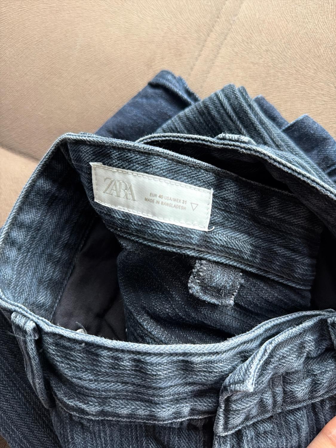 TEXTURED STRIPE JEANS - Image 4