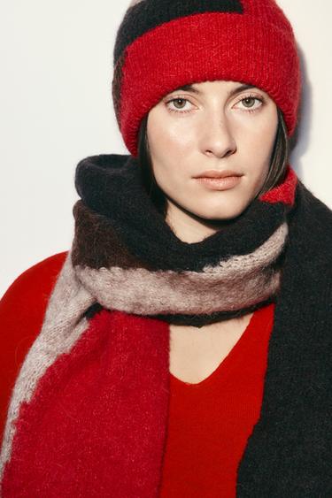 BUFANDA PUNTO ESTAMPADA - Rojo de Zara