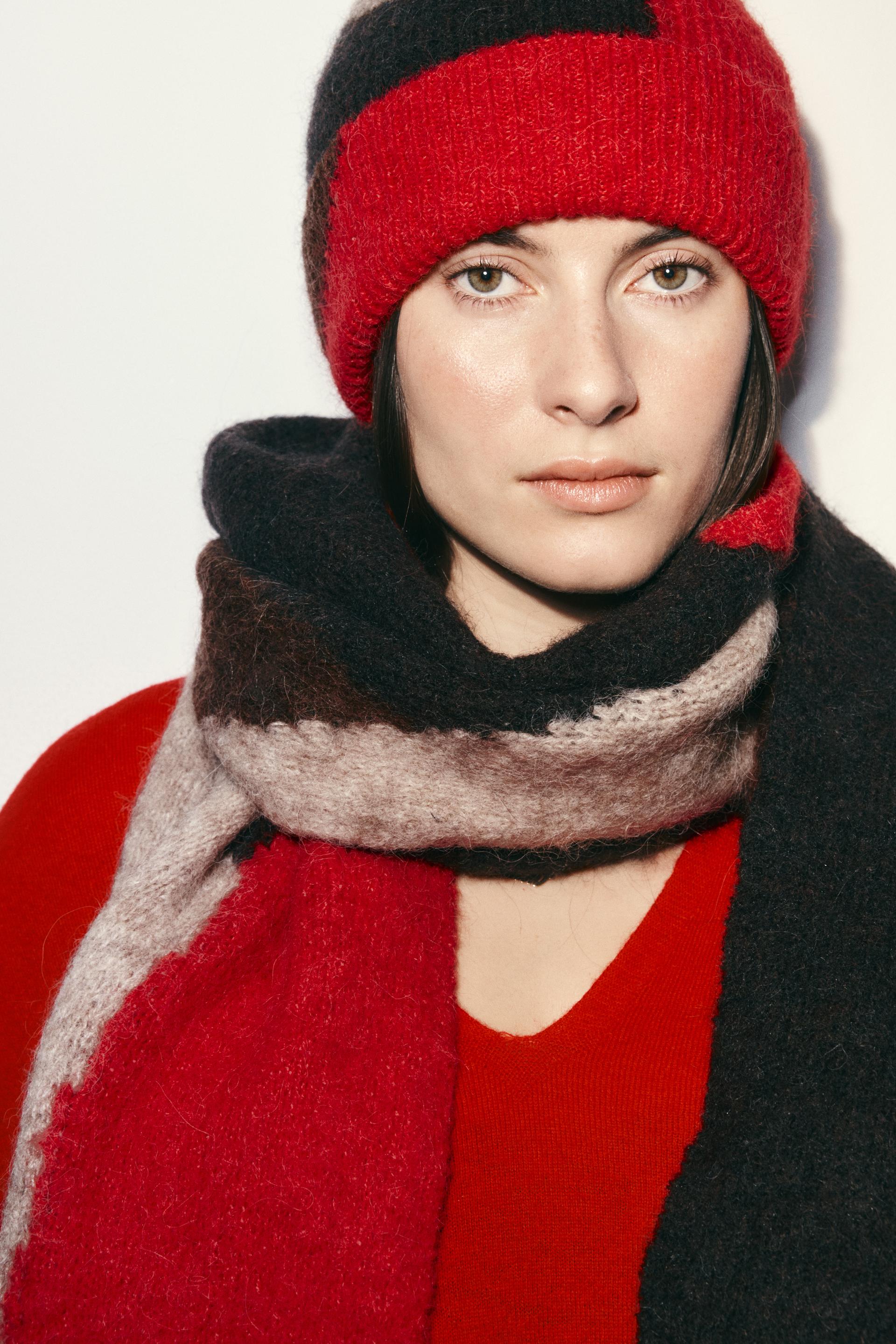 Printed Knit Scarf