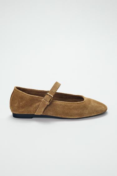 SPLIT SUEDE BALLERINAS - Dark tan by Zara