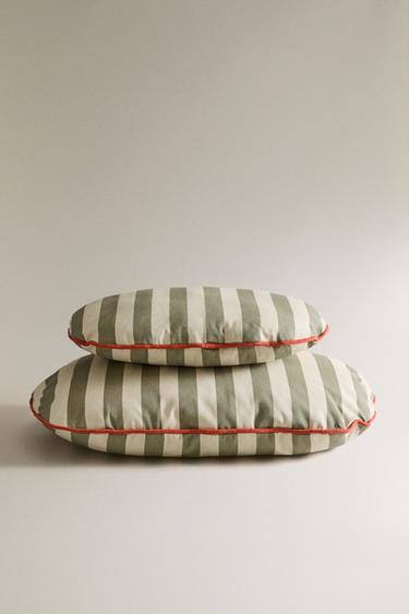 CUSCINO OVALE A RIGHE PER ANIMALI DOMESTICI - Verde chiaro di Zara - Immagine 0