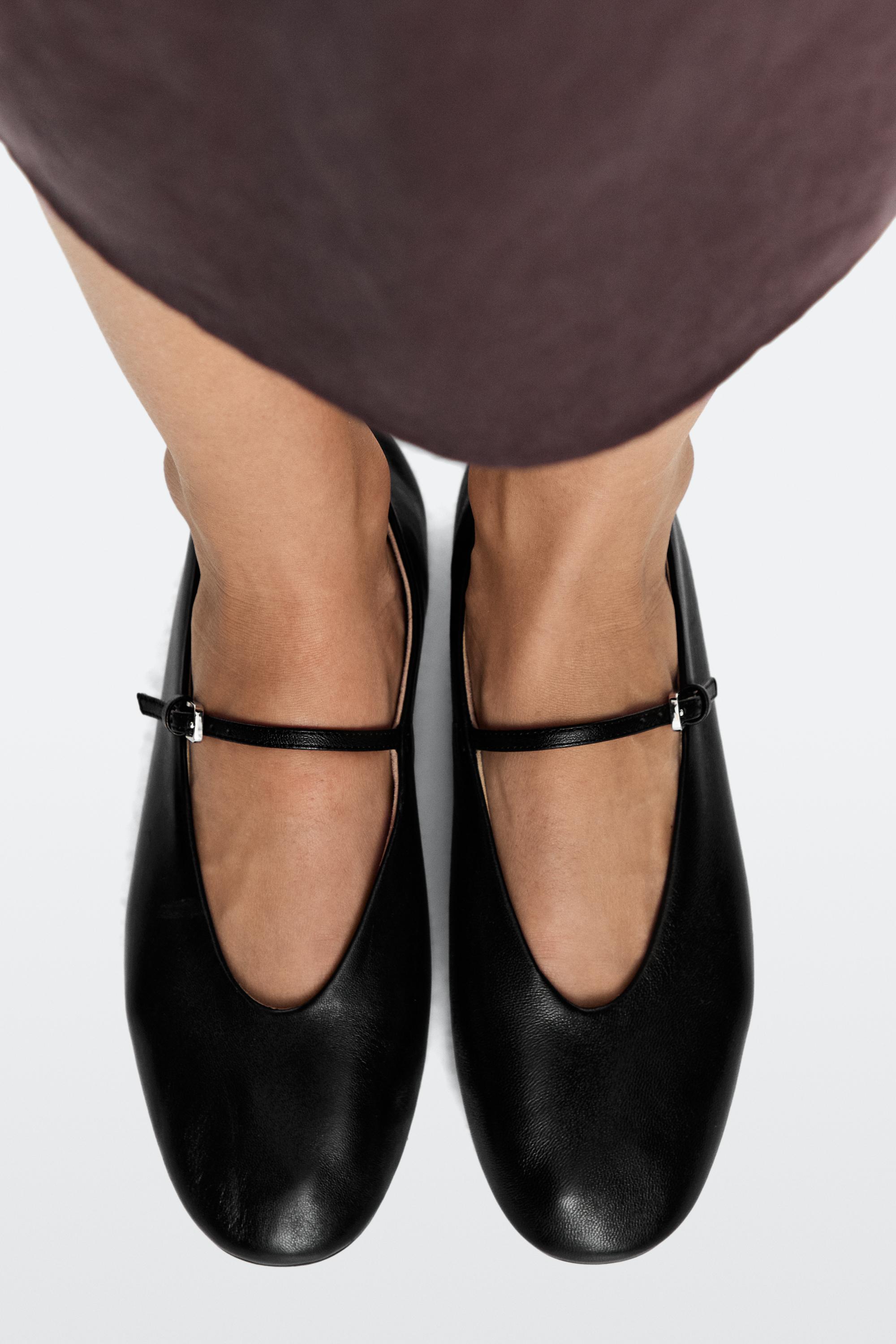 Soft leather ballerinas