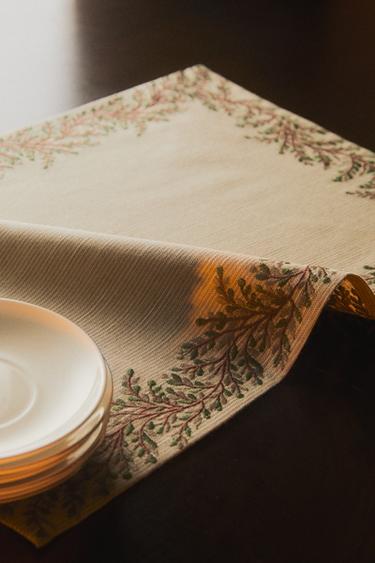 CHRISTMAS EMBROIDERED COTTON PLACEMAT - Green by Zara