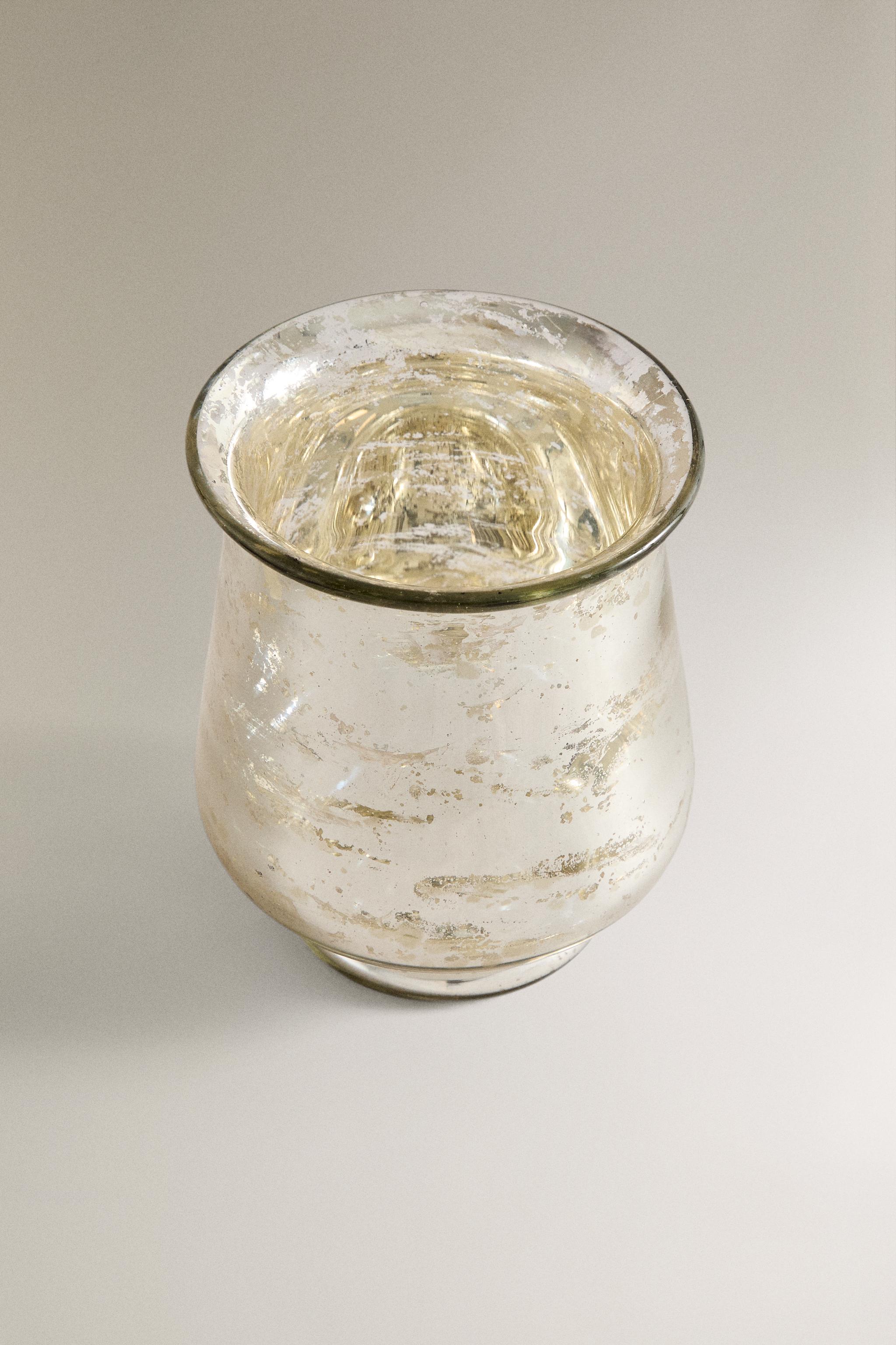 SHINY CHRISTMAS TEALIGHT HOLDER