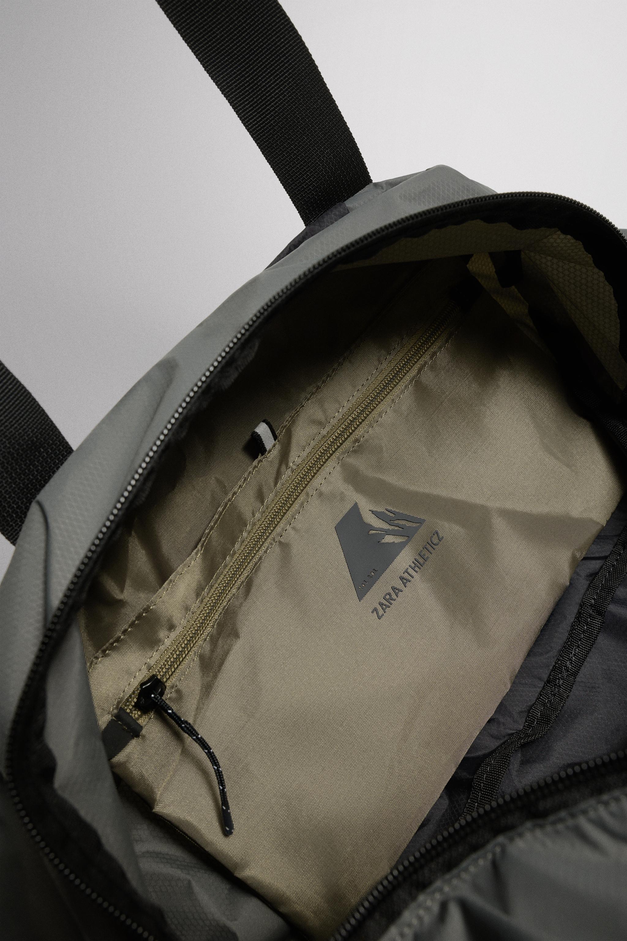 30L パッカブル スポーツボストンバッグ - ブラック | ZARA Japan / 日本