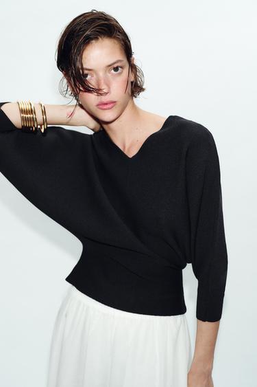 JUMPER WITH BALLOON SLEEVES - Black by Zara