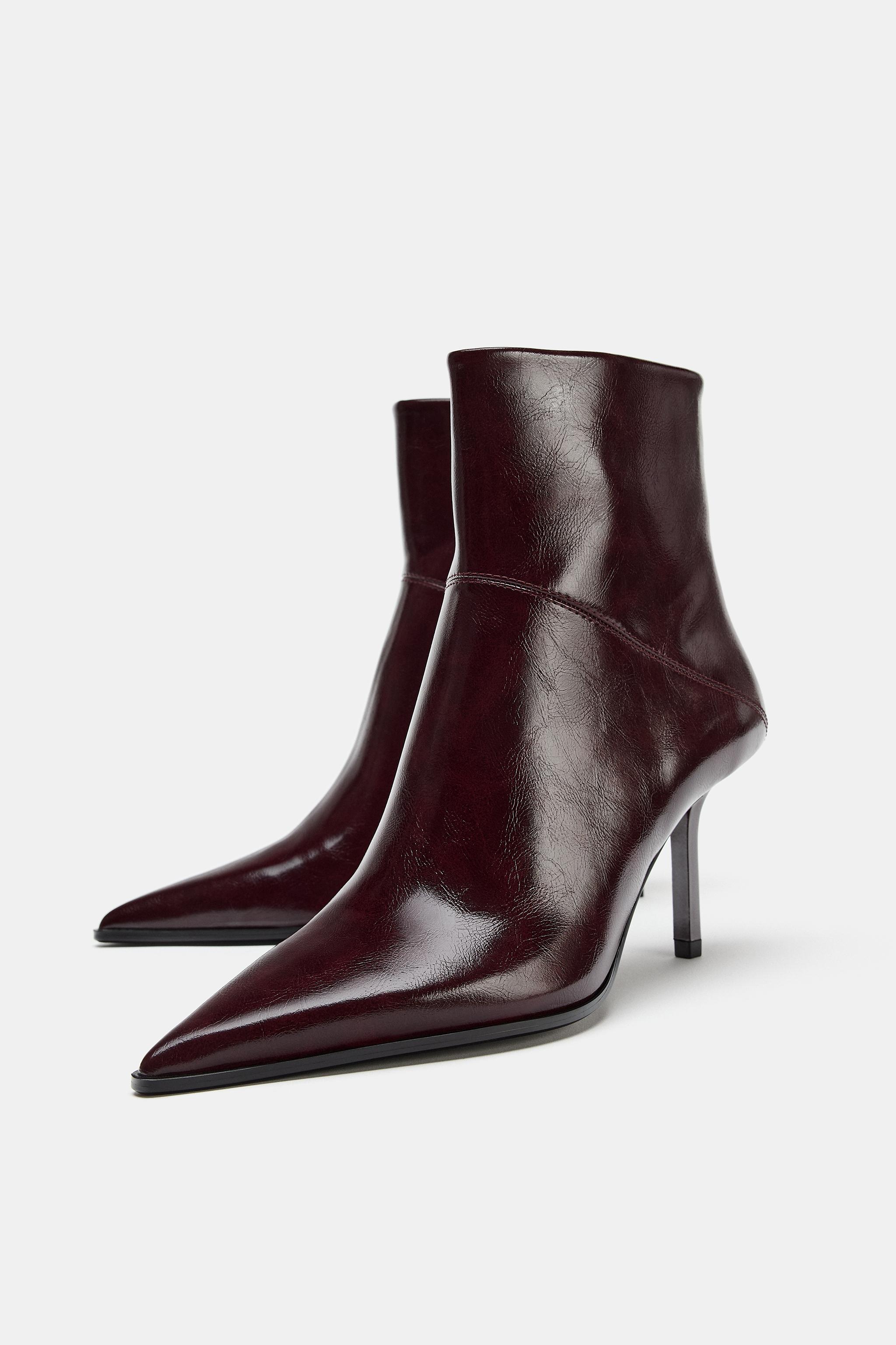 PATENT HEELED BOOTIES