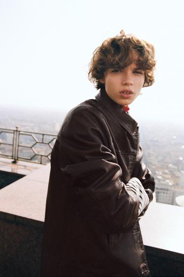 VESTE EN CUIR DÉLAVÉ - Marron de Zara - Image 2