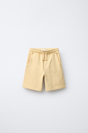 JOGGING SET WITH EMBOSSED TEXT T-SHIRT AND BERMUDA SHORTS - Butter by Zara - Image 3