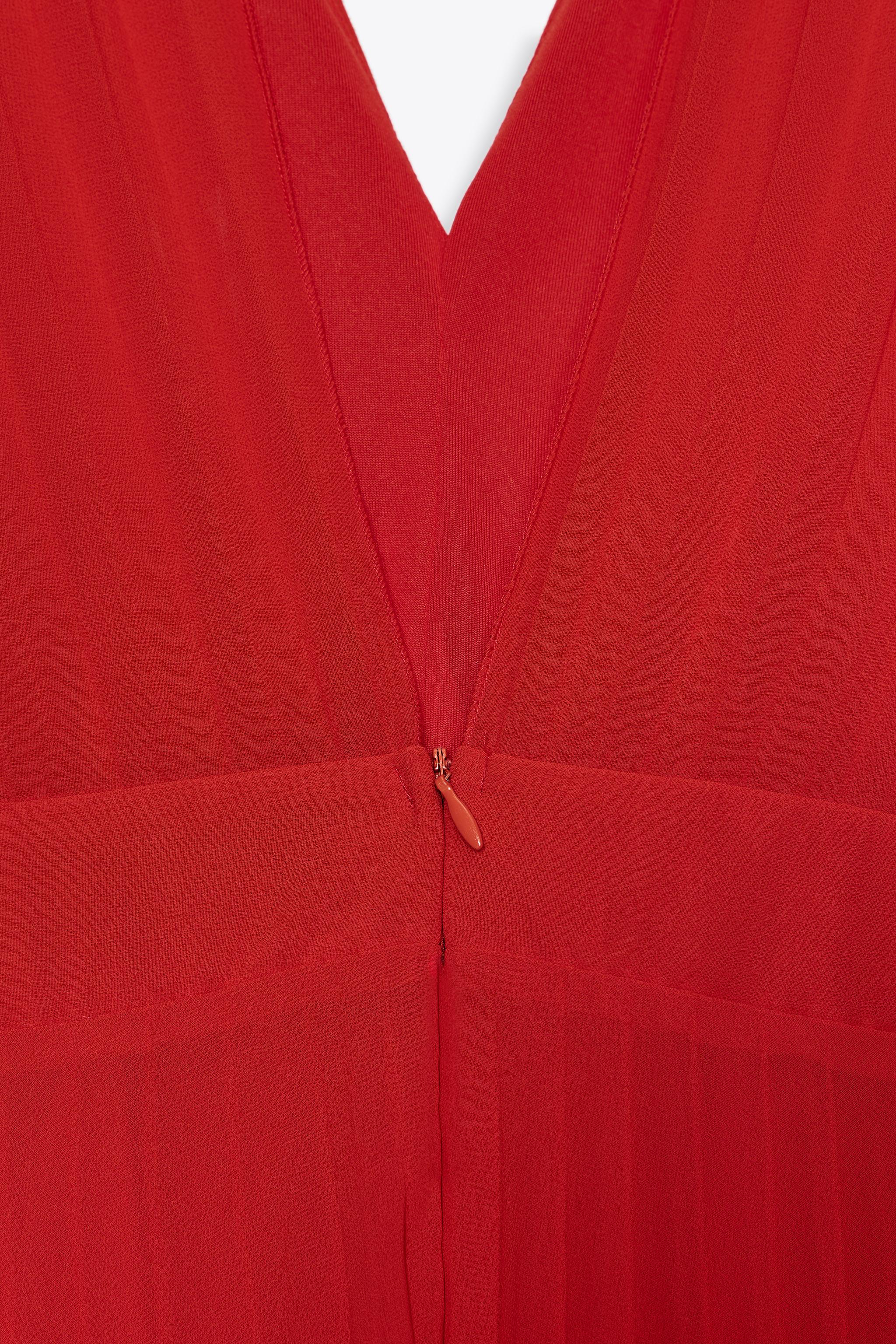 PLEATED MIDI DRESS