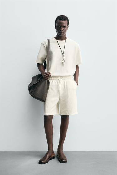 BERMUDA JOGGER ESTRUCTURA - Blanco roto de Zara