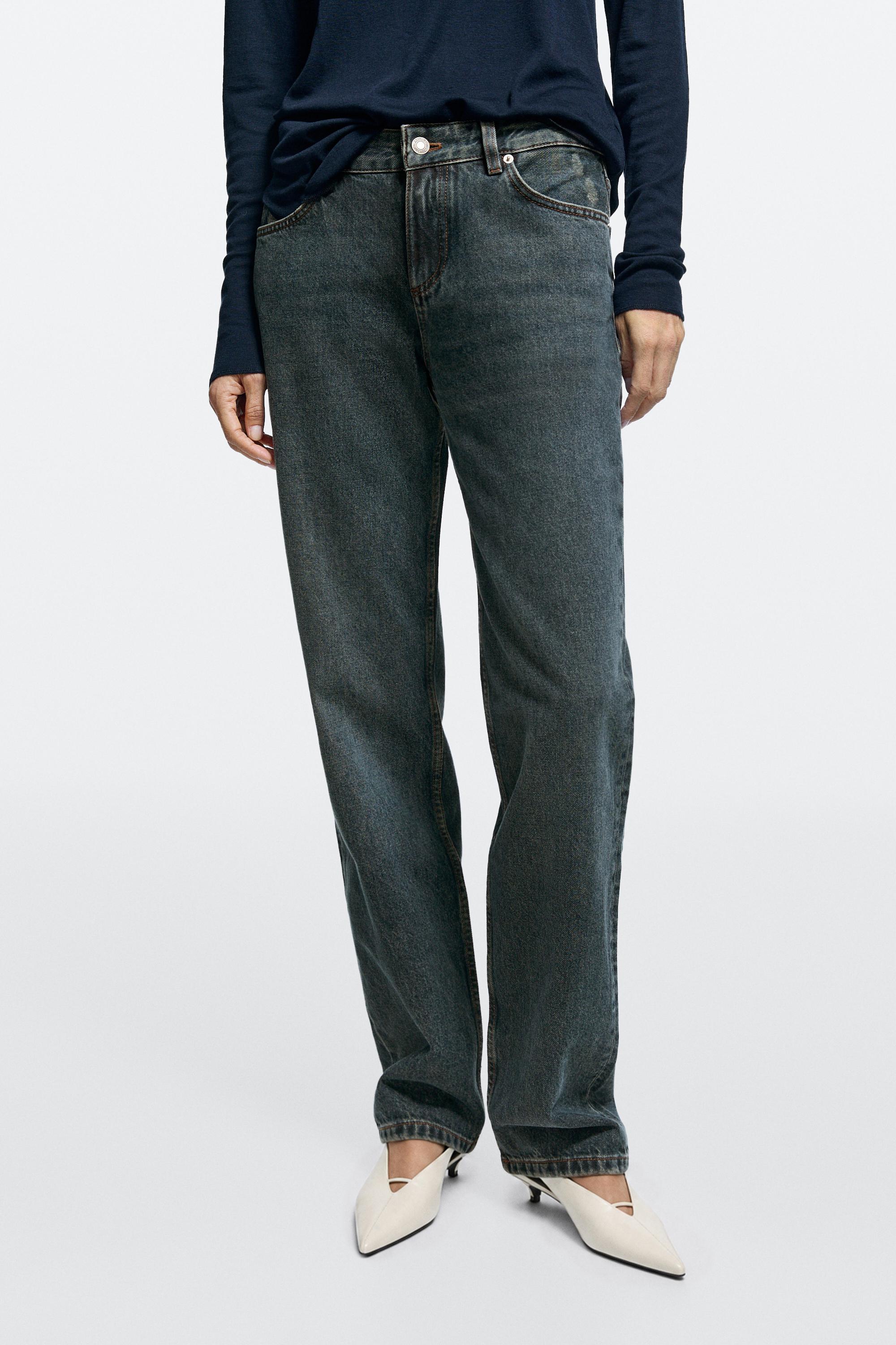 Low-rise straight-leg jeans