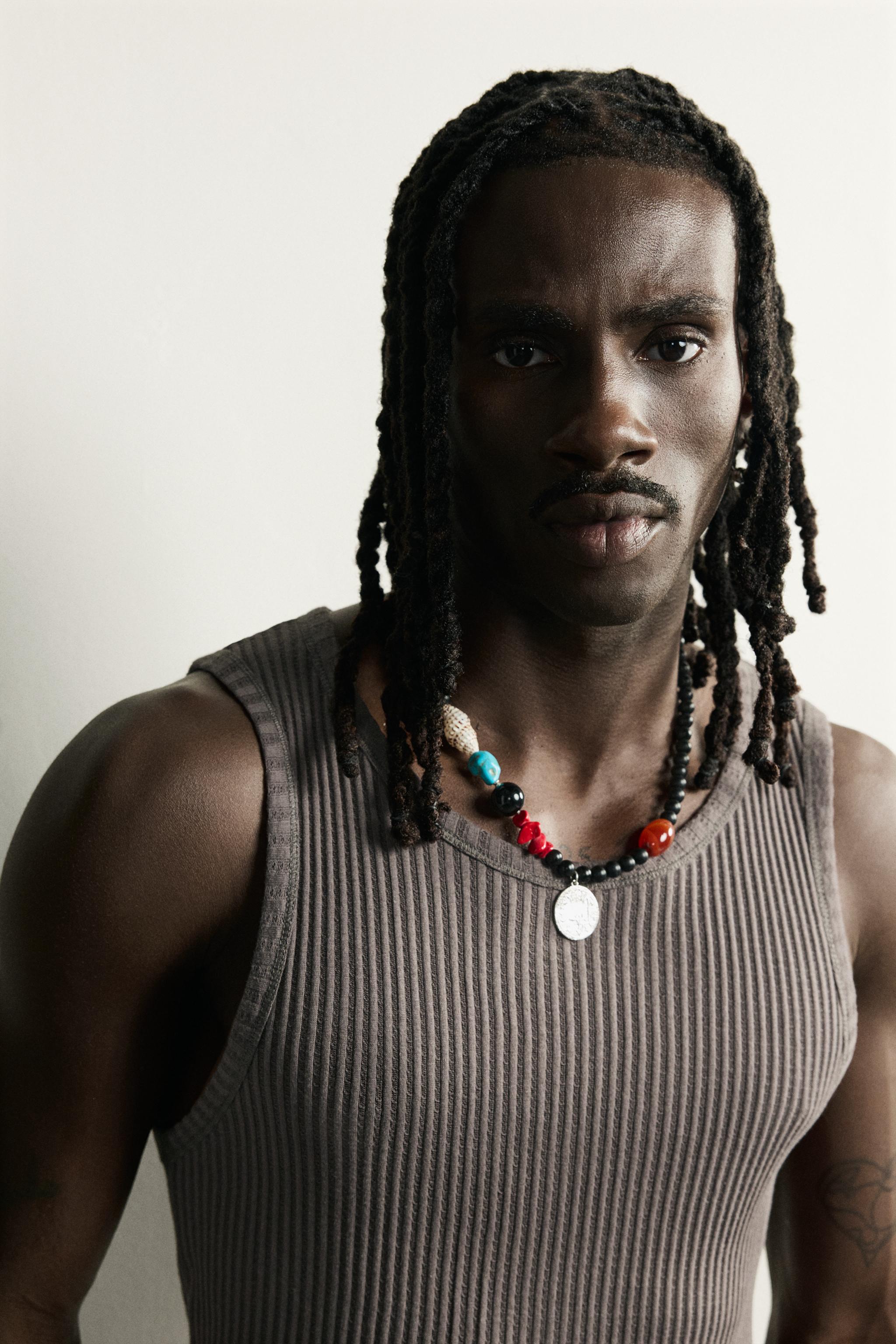 MIXED BEAD AND SHELL NECKLACE — Multicolored