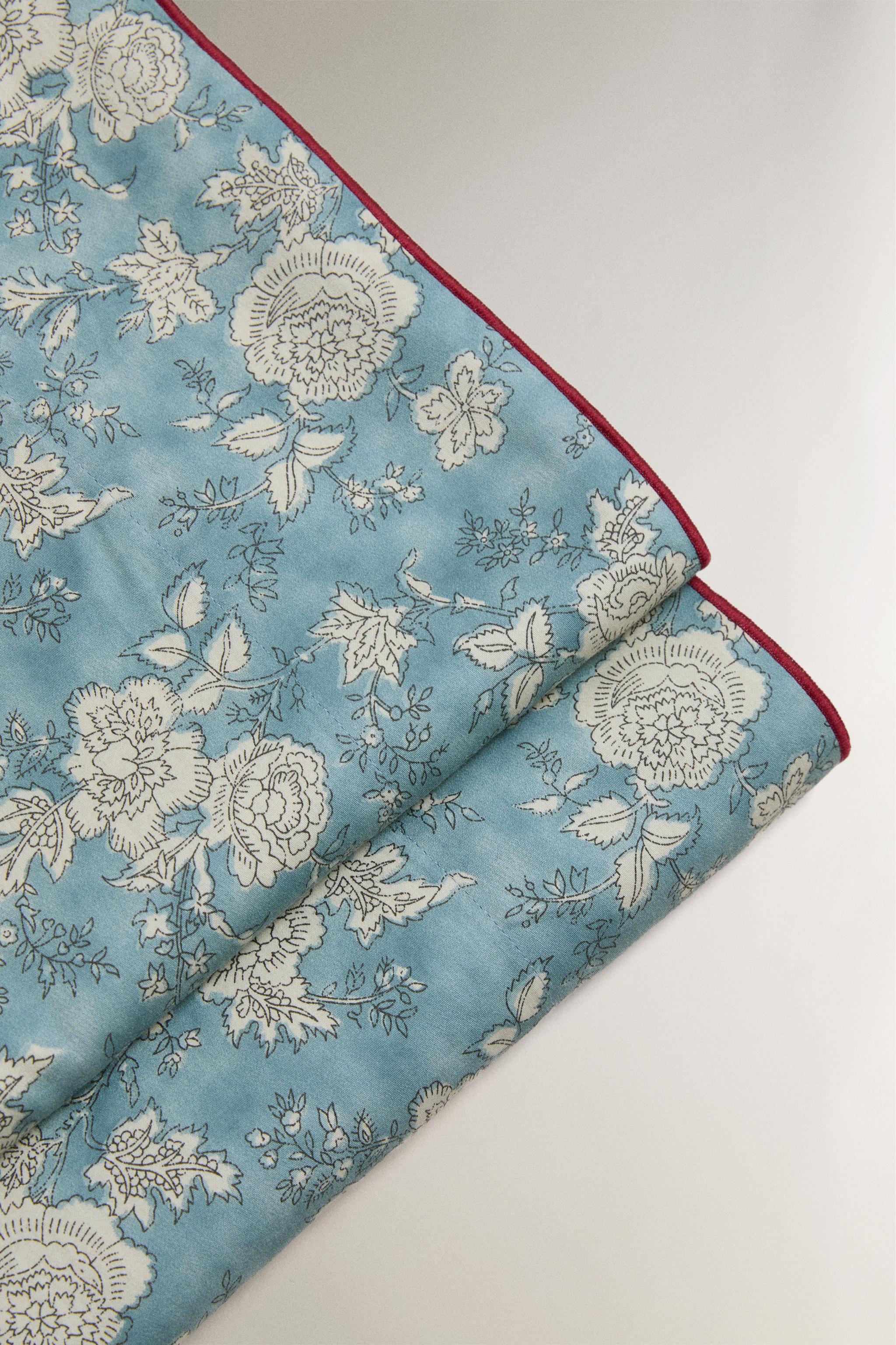 FLORAL PRINT SATEEN FLAT SHEET WITH PIPING - Gray / Blue | ZARA