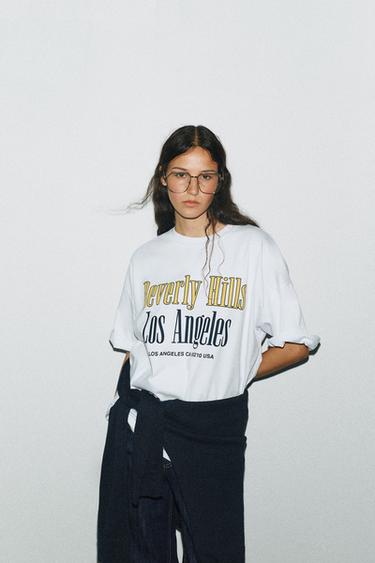 تيشرت بنص - أبيض الخاص بـ Zara