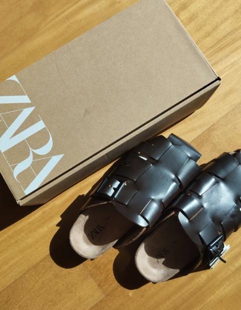 LEATHER CLOG CAGE SANDALS - Image 5