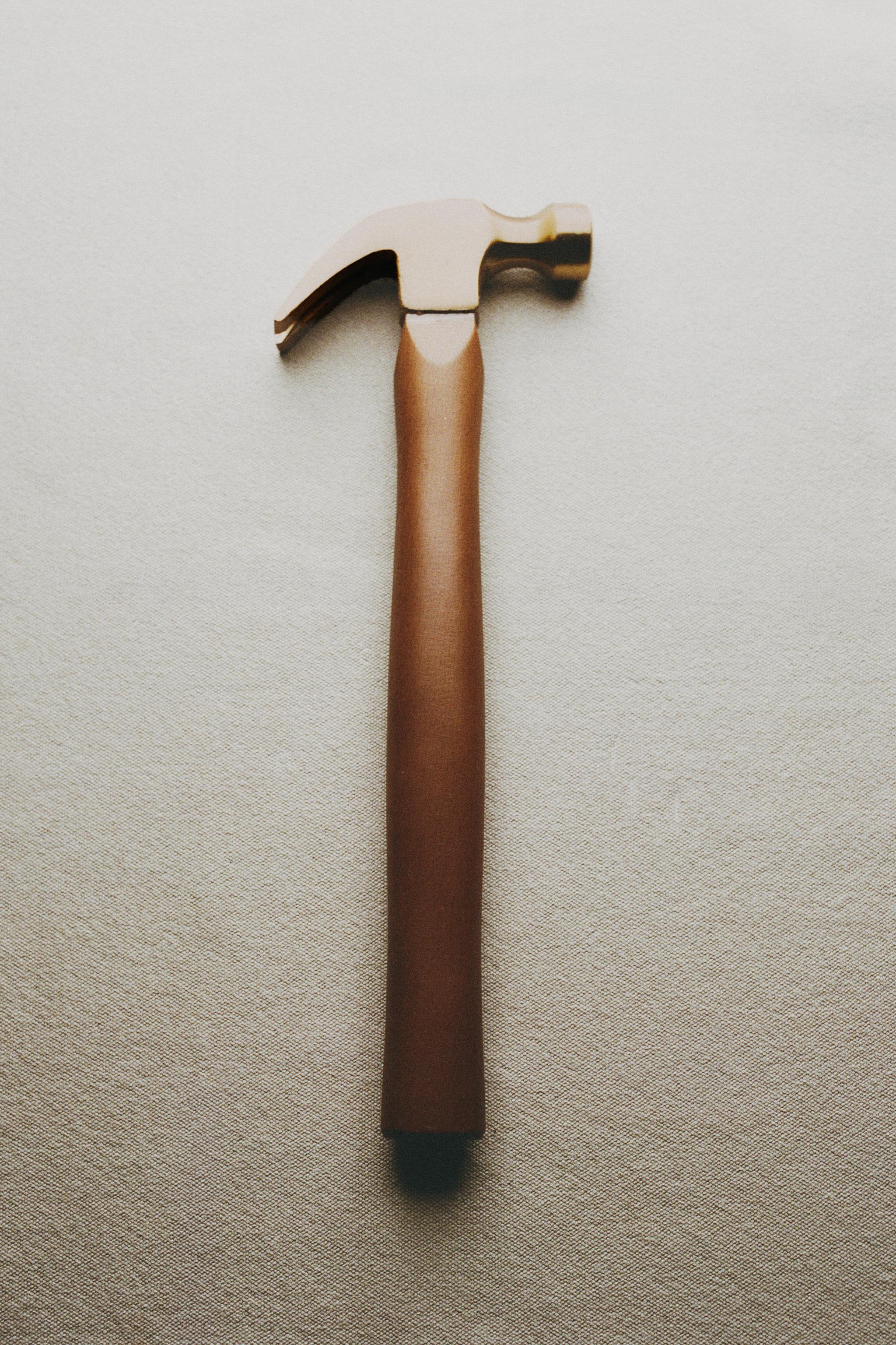 STEEL CARPENTER HAMMER