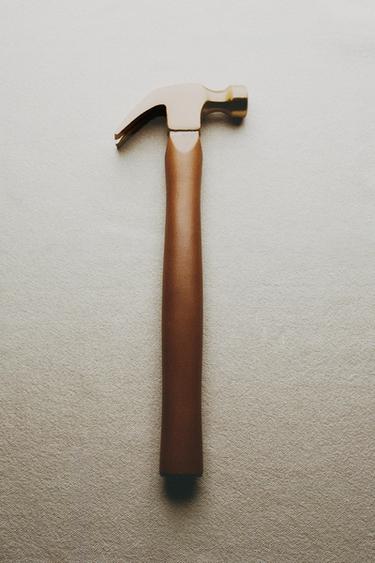 STEEL CLAW HAMMER - Brown by Zara