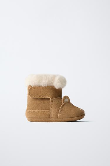 BOTA FORRADA ANIMALITO - Marrón de Zara