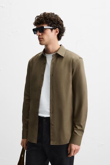 CAMISA SLIM FIT - Khaki de Zara