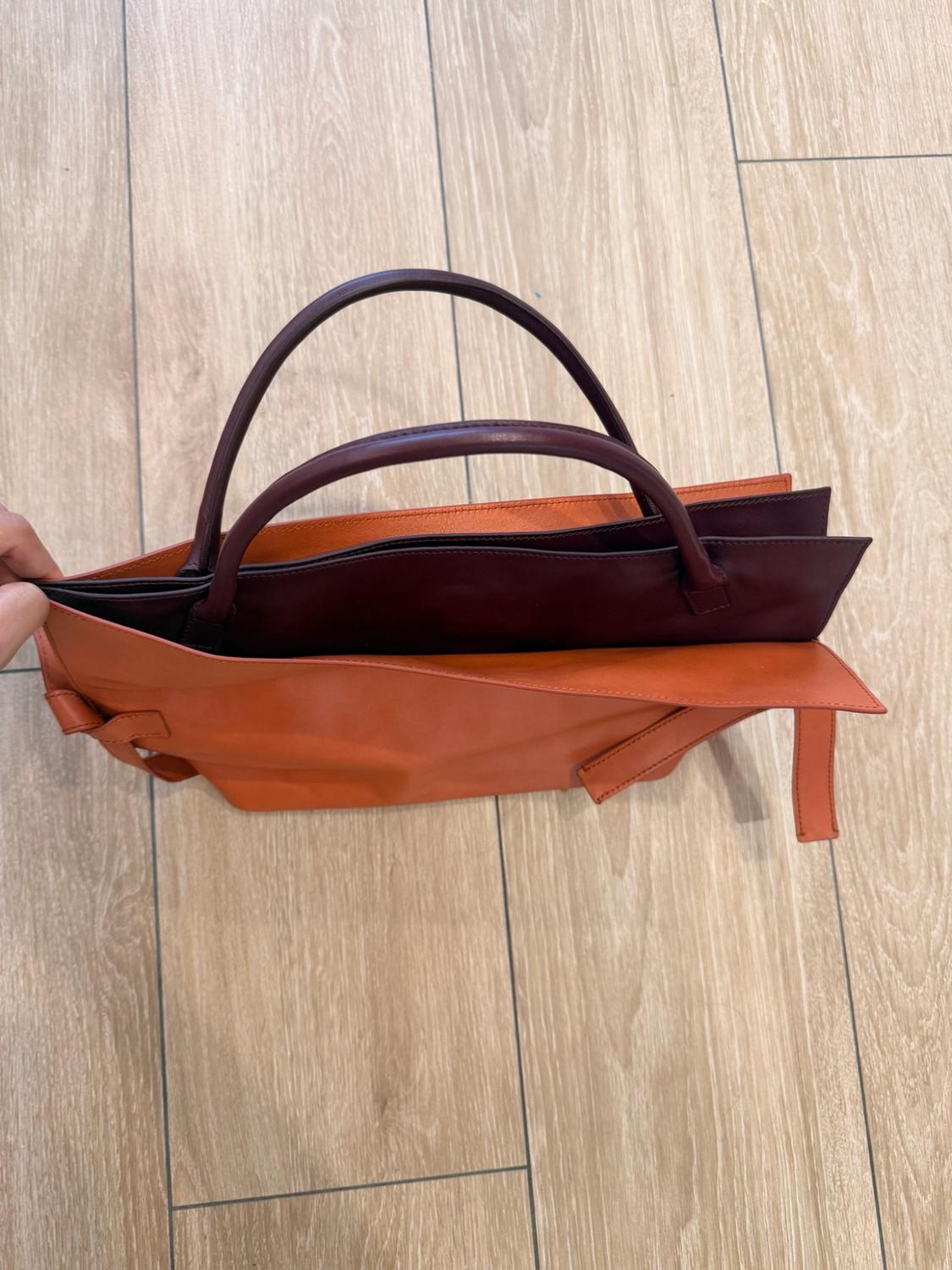 LEATHER FLAP BAG - Image 4