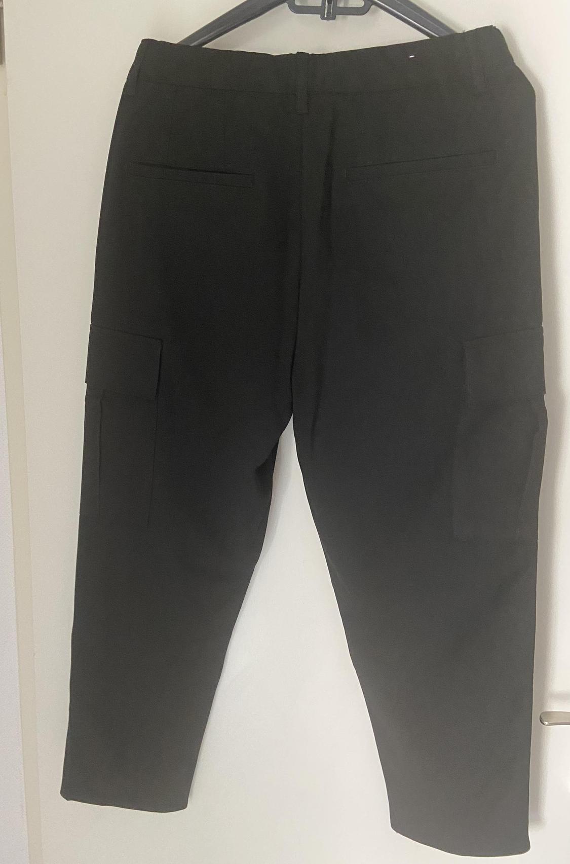 PANTALON CARGO - Image 3