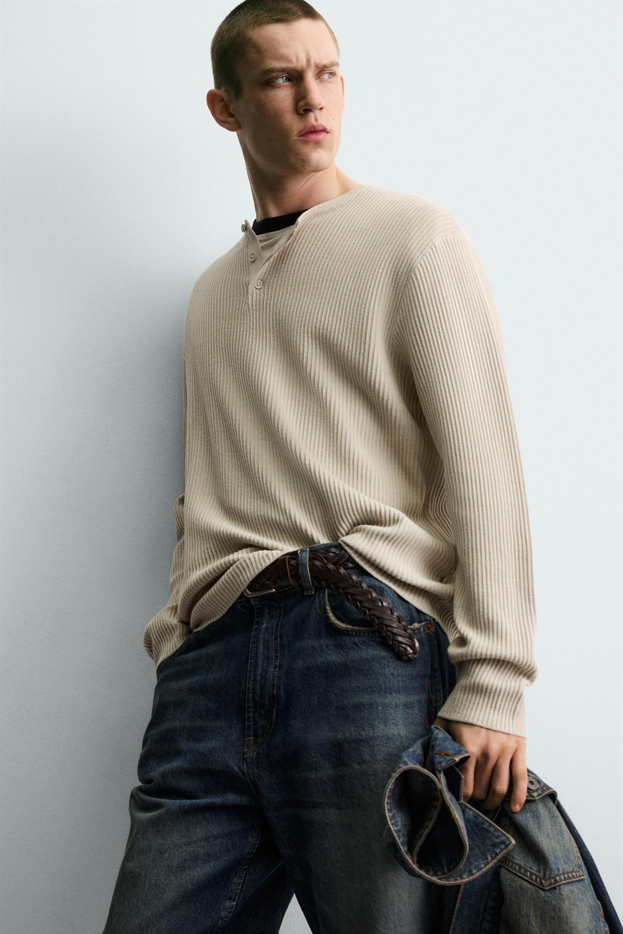 TEXTURED HENLEY JUMPER