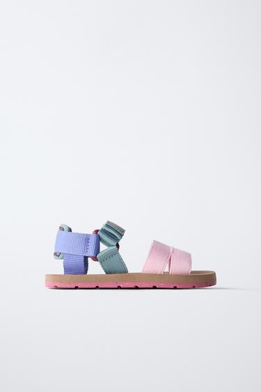 ENOBARVNI SANDALI IZ TEHNIČNE TKANINE - Rožnata od Zare