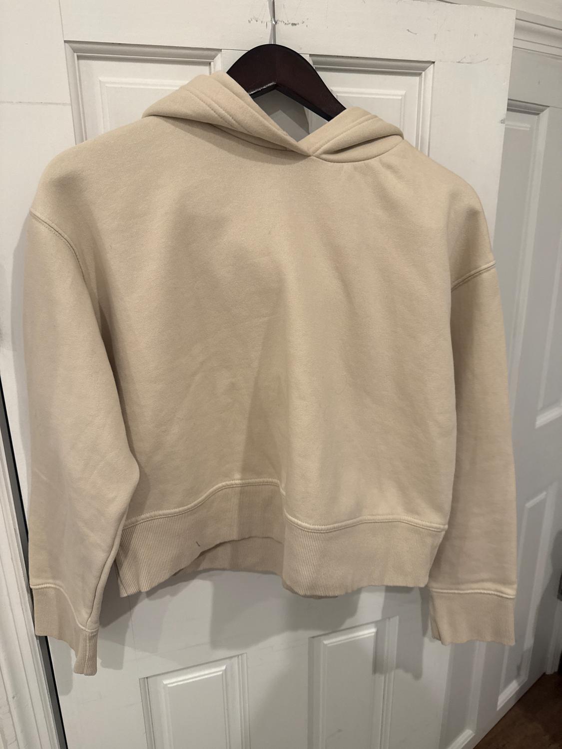 HOODED RIB SWEATSHIRT