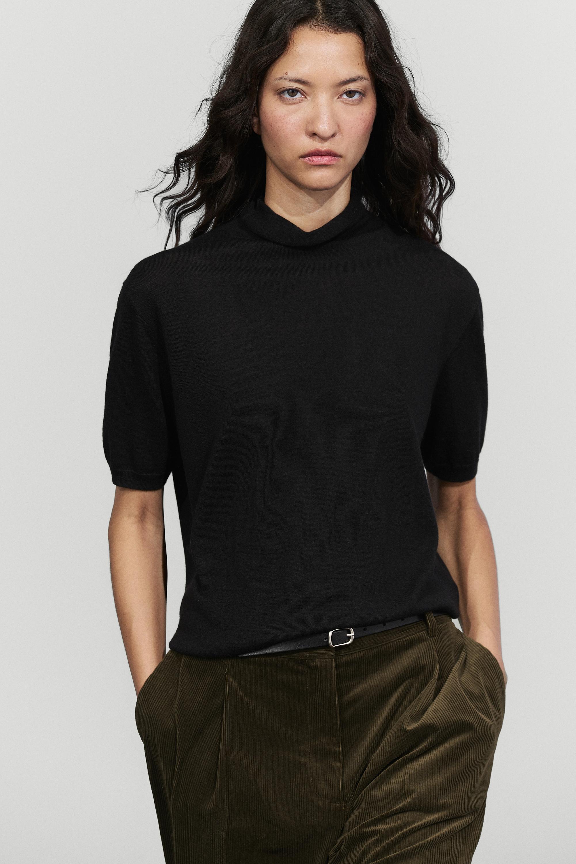Wool blend turtleneck knit sweater