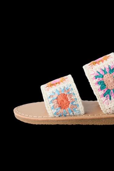 Zara CROCHET SANDALS - Off White