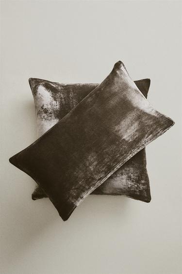 VELVET CUSHION COVER - Brown Zara