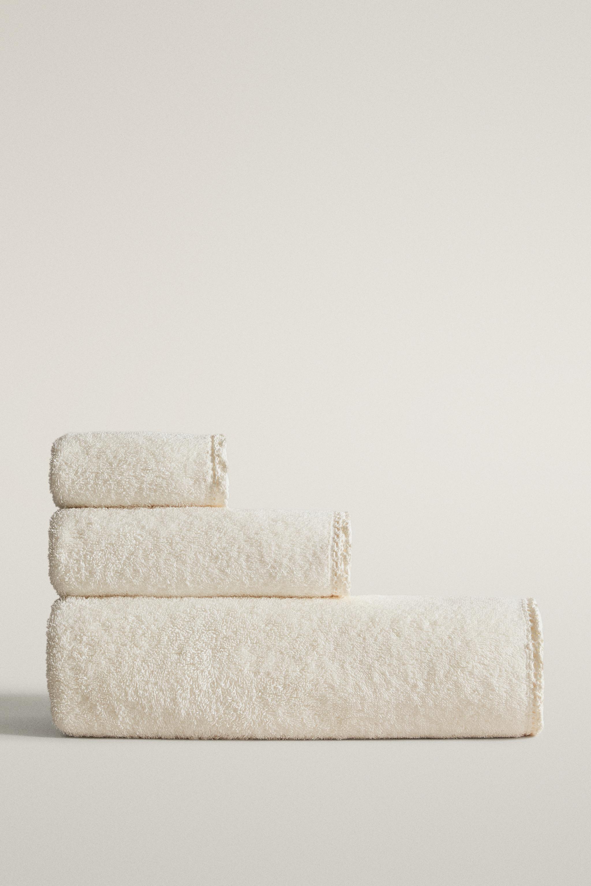 SERVIETTE DE BAIN BORD CROCHET