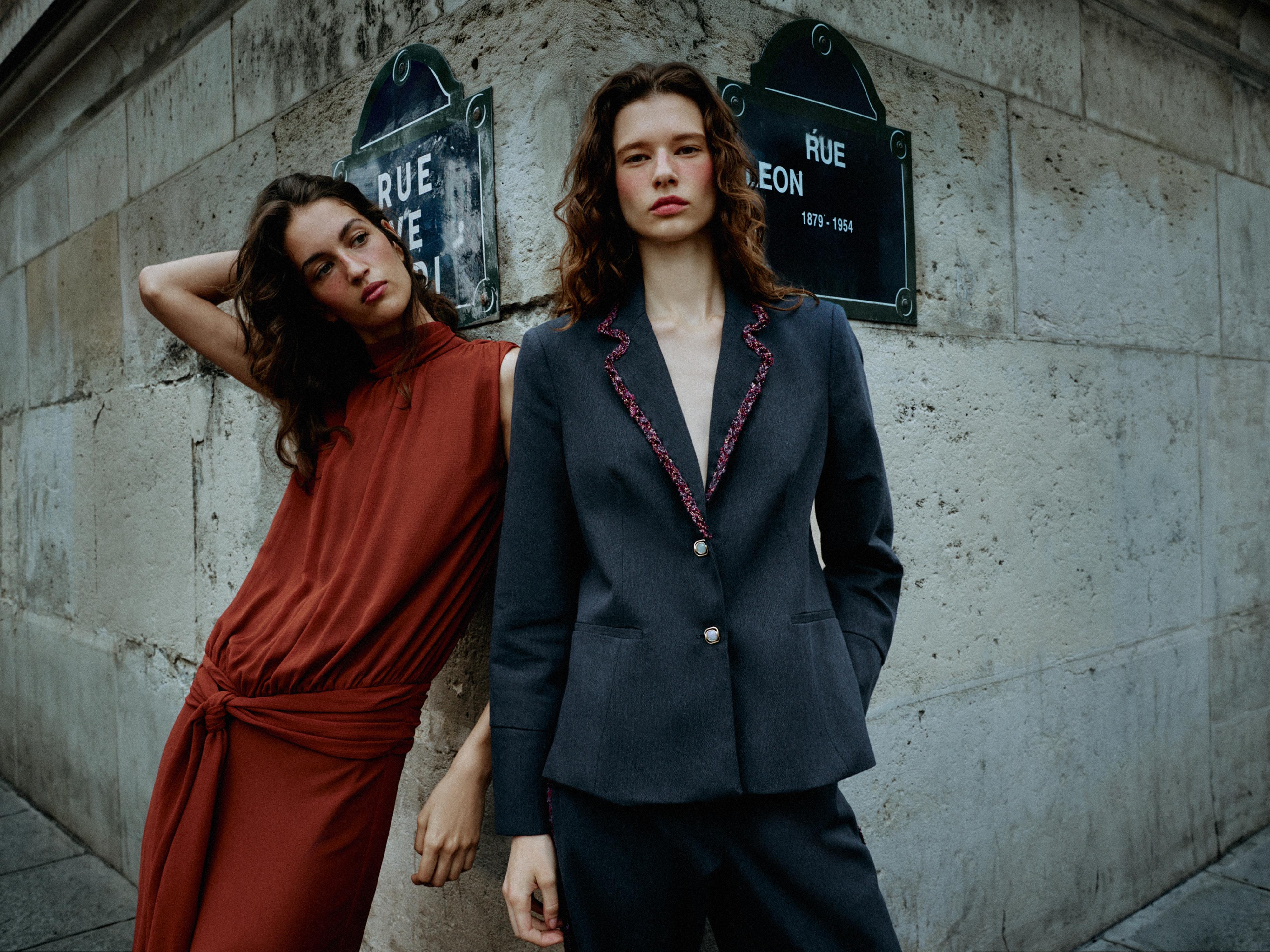 Contrast Trim Lapel Blazer by Zara