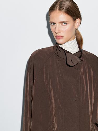 Zara Oversize flowing trench coat in water-repellent fabric - white