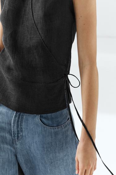 Top croisé encolure américaine 100 % lin - Bleu pastel de Zara