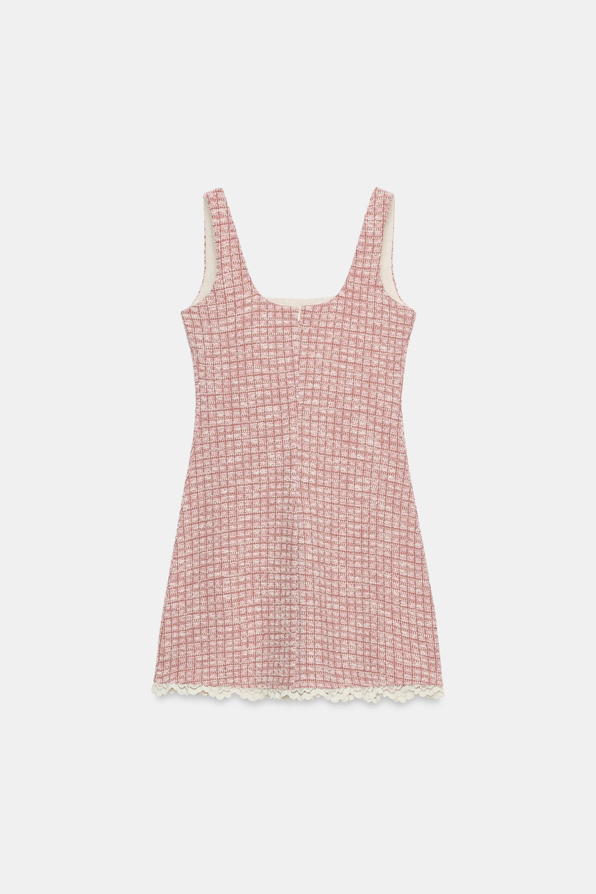SHORT TEXTURED DRESS