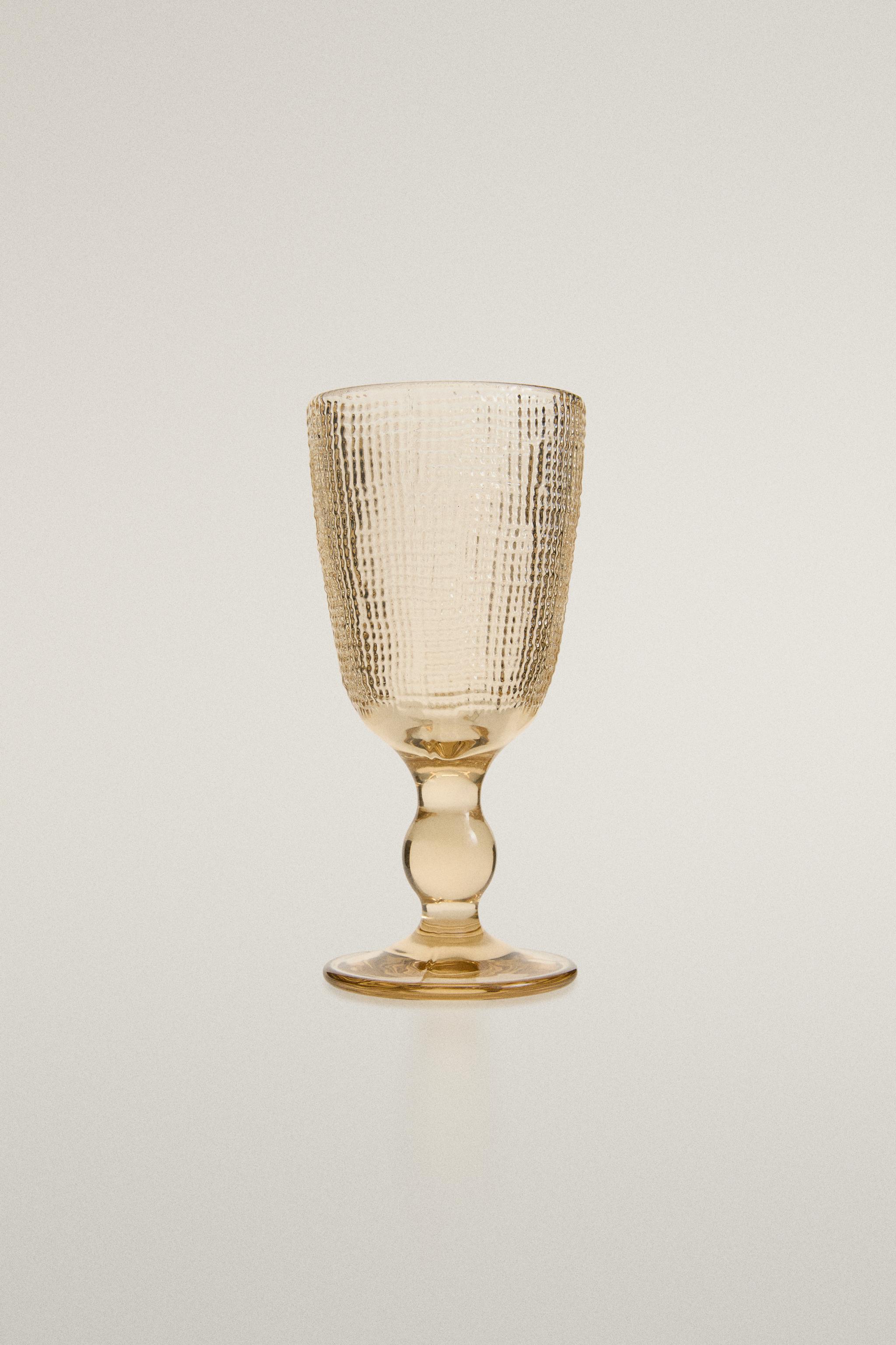 VERRE À VIN EN VERRE EN RELIEF