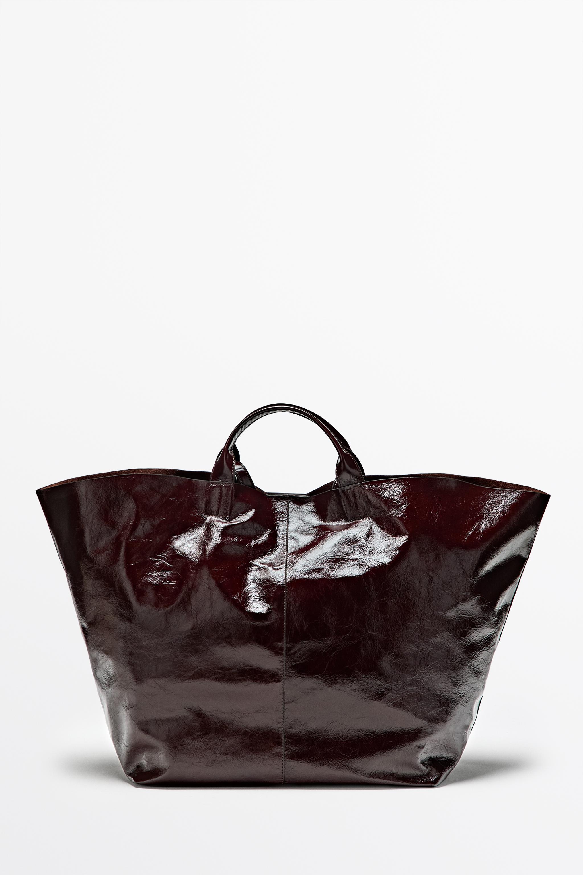 t__h.  Maxi crackled nappa leather tote bag - Chocolate | ZARA Canada