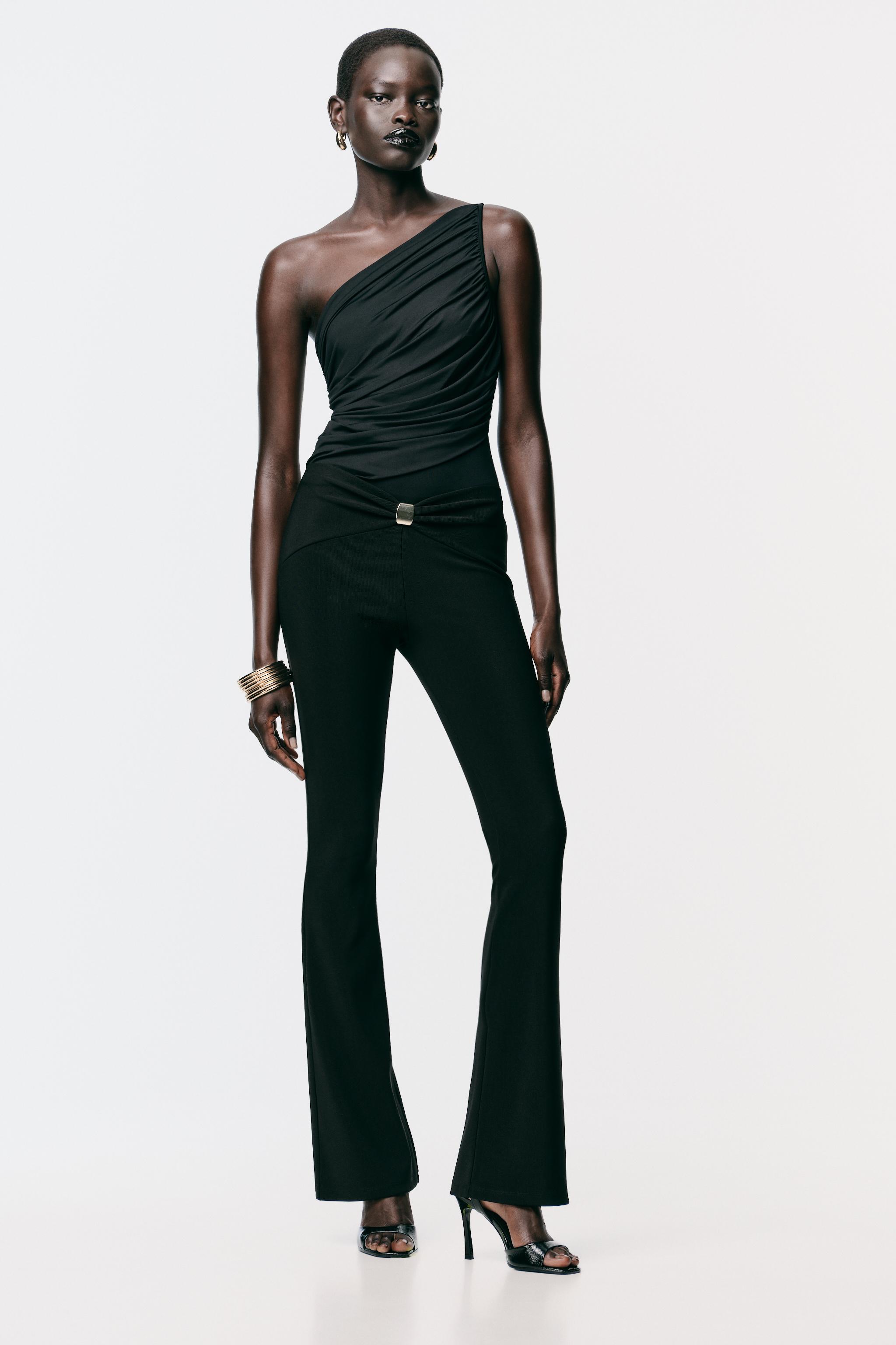 FRESHE ブラック ボディスーツ D85L ブラック レースボディースーツ | La Perla （ラペルラ）