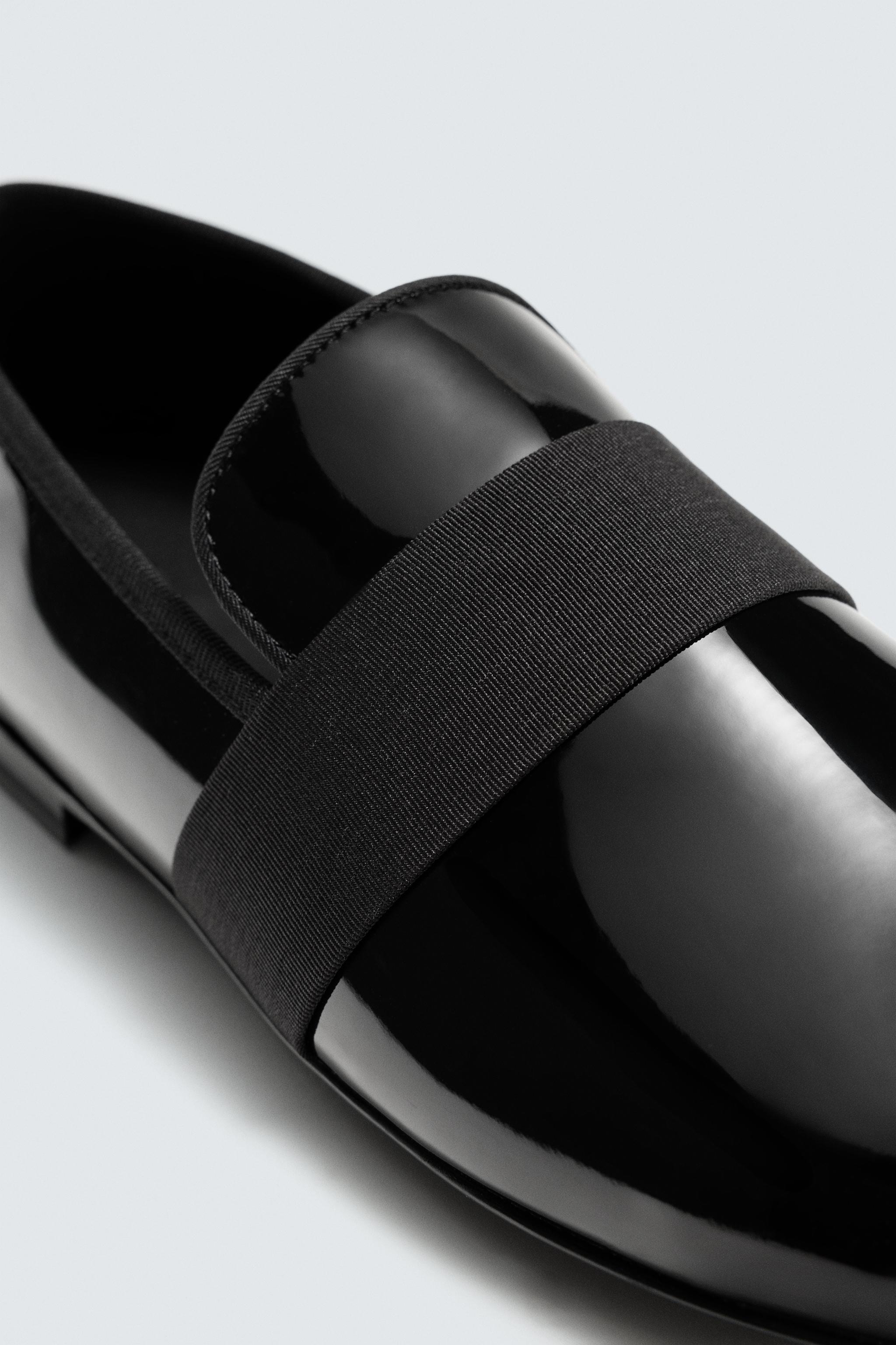 DRESS PATENT EFFECT LOAFERS