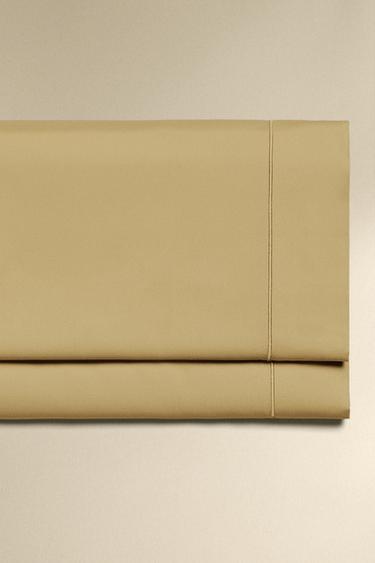 SATEEN FLAT SHEET WITH TRIM (300 THREAD COUNT) - Light yellow by Zara