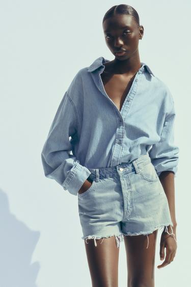 Zara TRF CROPPED BAGGY LOW RISE DENIM SHORTS - Light blue