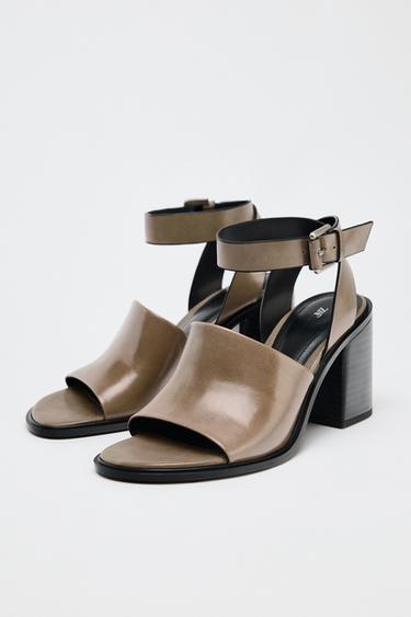 SANDALES À TALONS EN CUIR - Gris taupe de Zara - Image 3