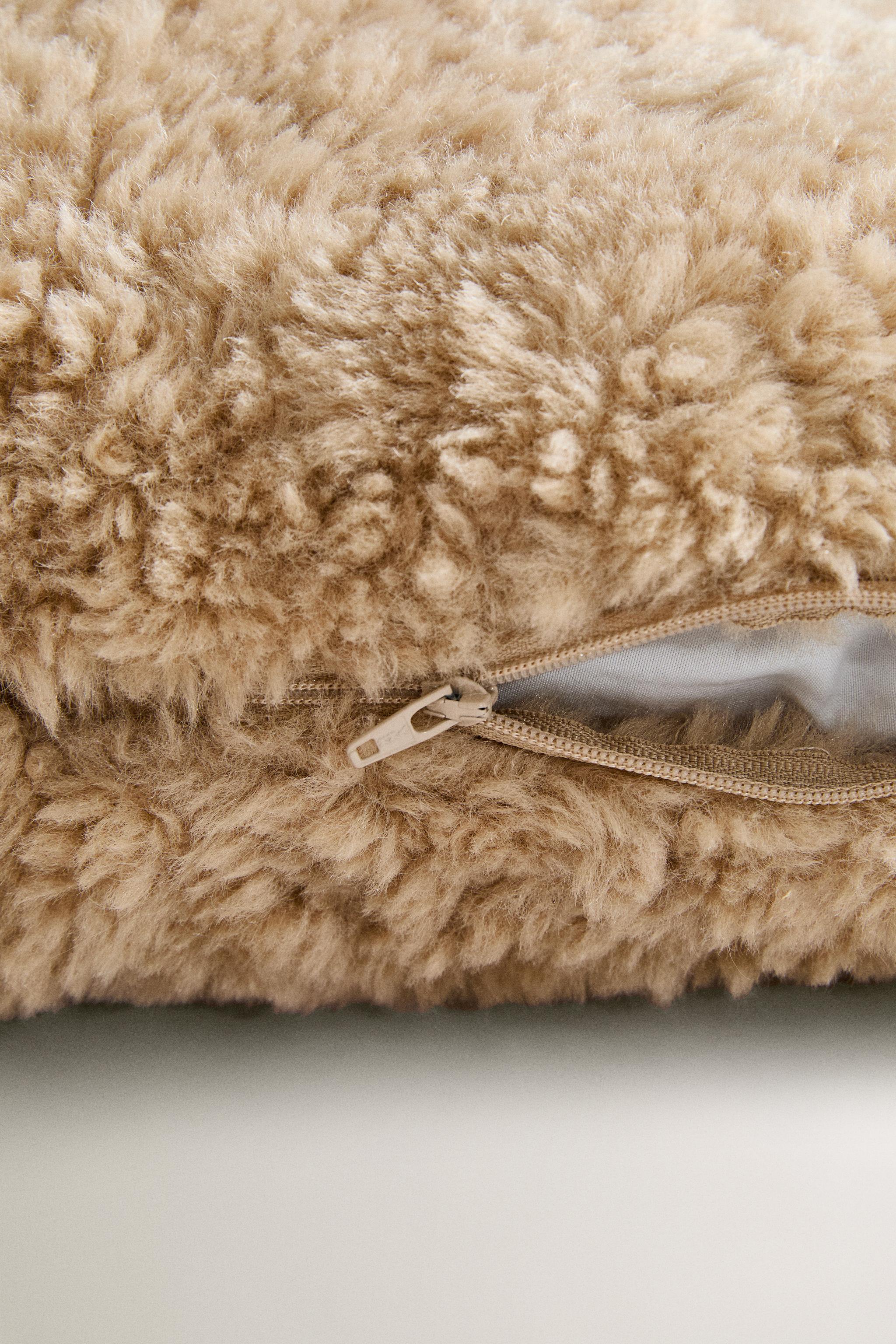 FAUX SHEARLING PET BED - Beige | ZARA United States