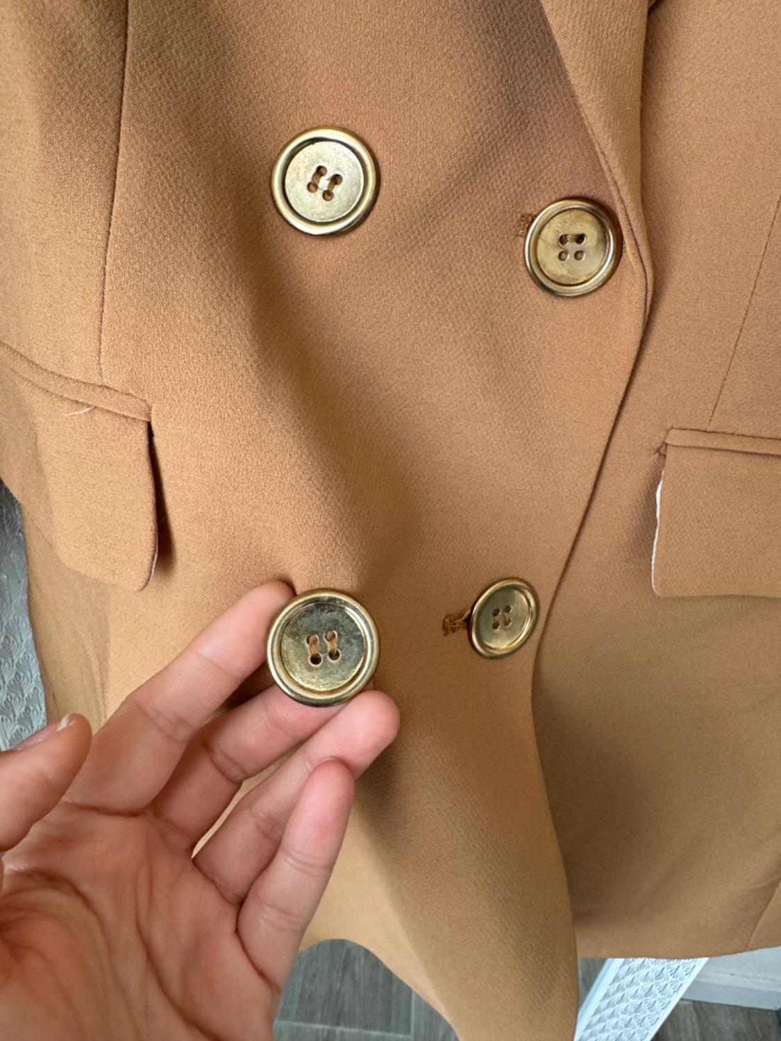 LONG DOUBLE-BREASTED BLAZER - Image 4