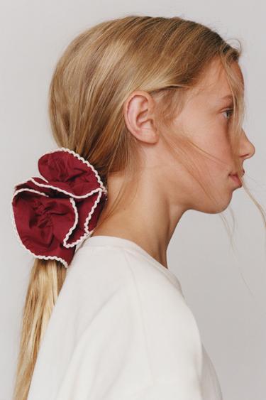 SCRUNCHIE WITH CONTRAST TRIM - Burgundy by Zara