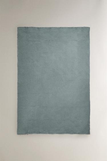 WAFFLE-KNIT THROW - Aquamarine by Zara - Image 0