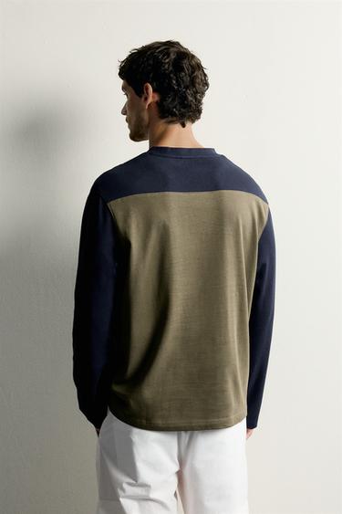 T-SHIRT COLOR BLOCK NUMÉROTÉ - Beige / Bleu marine de Zara - Image 2